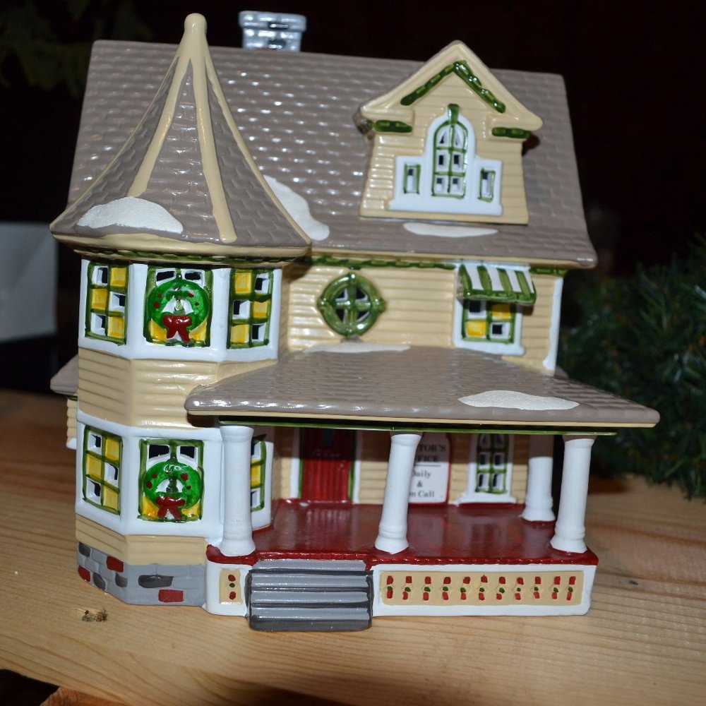 Department 56 Snow Village The Doctor's House